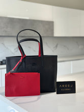 Lacost* - *nna R*versible Perforated Tote Bag - Black/Red (AD-Sep)