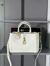 Gues* - James Logo Girlfriend Satchel - White (AD-MAY26-GSPT)