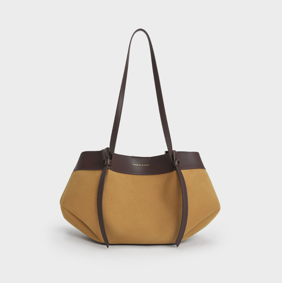 Charles & Ke*th - Calla Faux Suede Tote Bag - Sahara Sand (AD-MAR26-ANW)