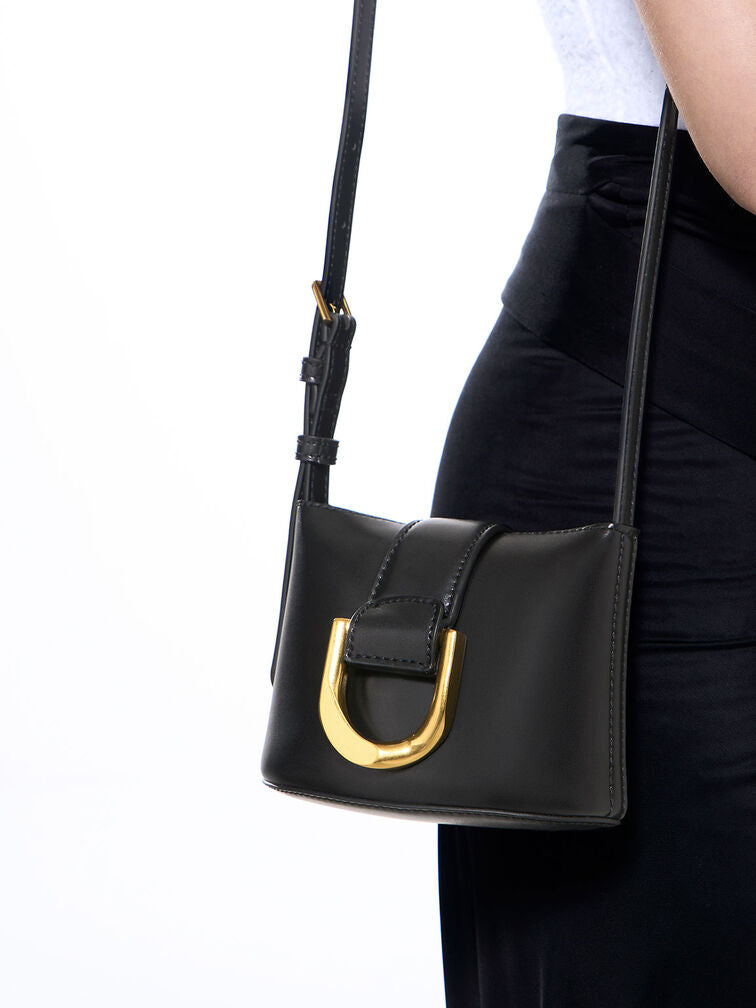 Charles & Ke*th - Gabine Bucket Bag - Black