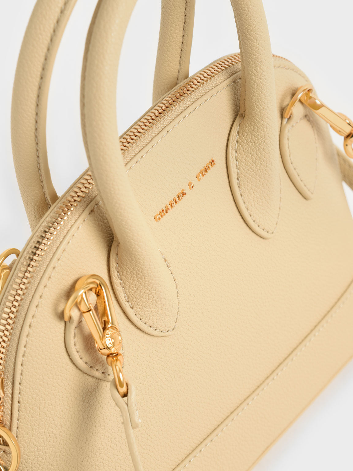Charles & Ke*th - Harmonee Bowling Bag - Beige
