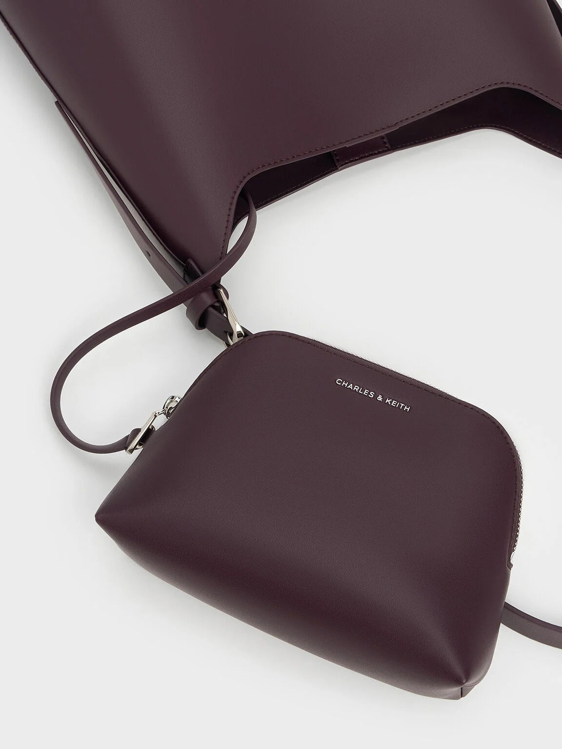 Charles & Ke*th - Hertha Trapeze Slouchy Hobo Bag - Burgundy (AD-SEP)