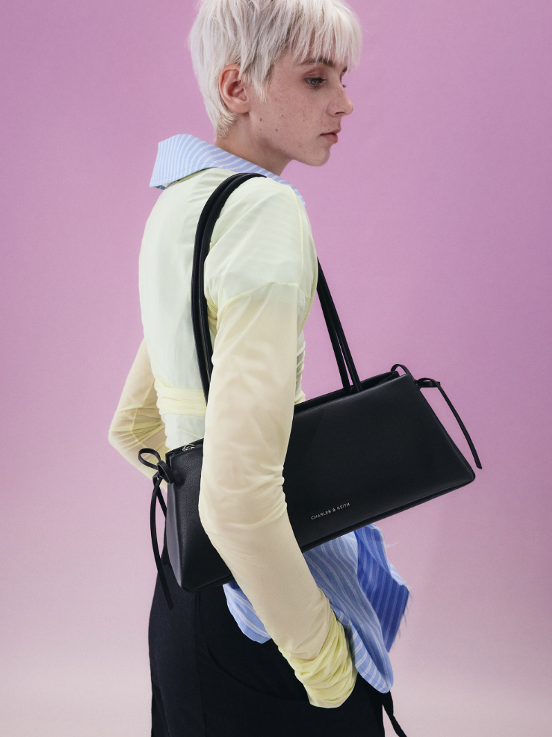 Charles & Ke*th - Hazel Bow Elongated Trapeze Shoulder Bag - Black (AD-SEP)