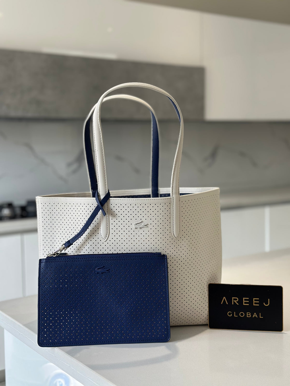 Lacost* - *nna R*versible Perforated Tote Bag - White/Blue (AD-Sep)