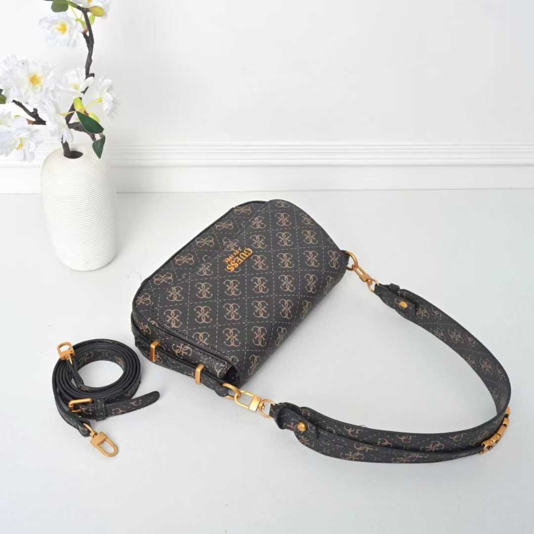 Gues* -  Guess Noelle Shoulder Bag - Gray  (NB)