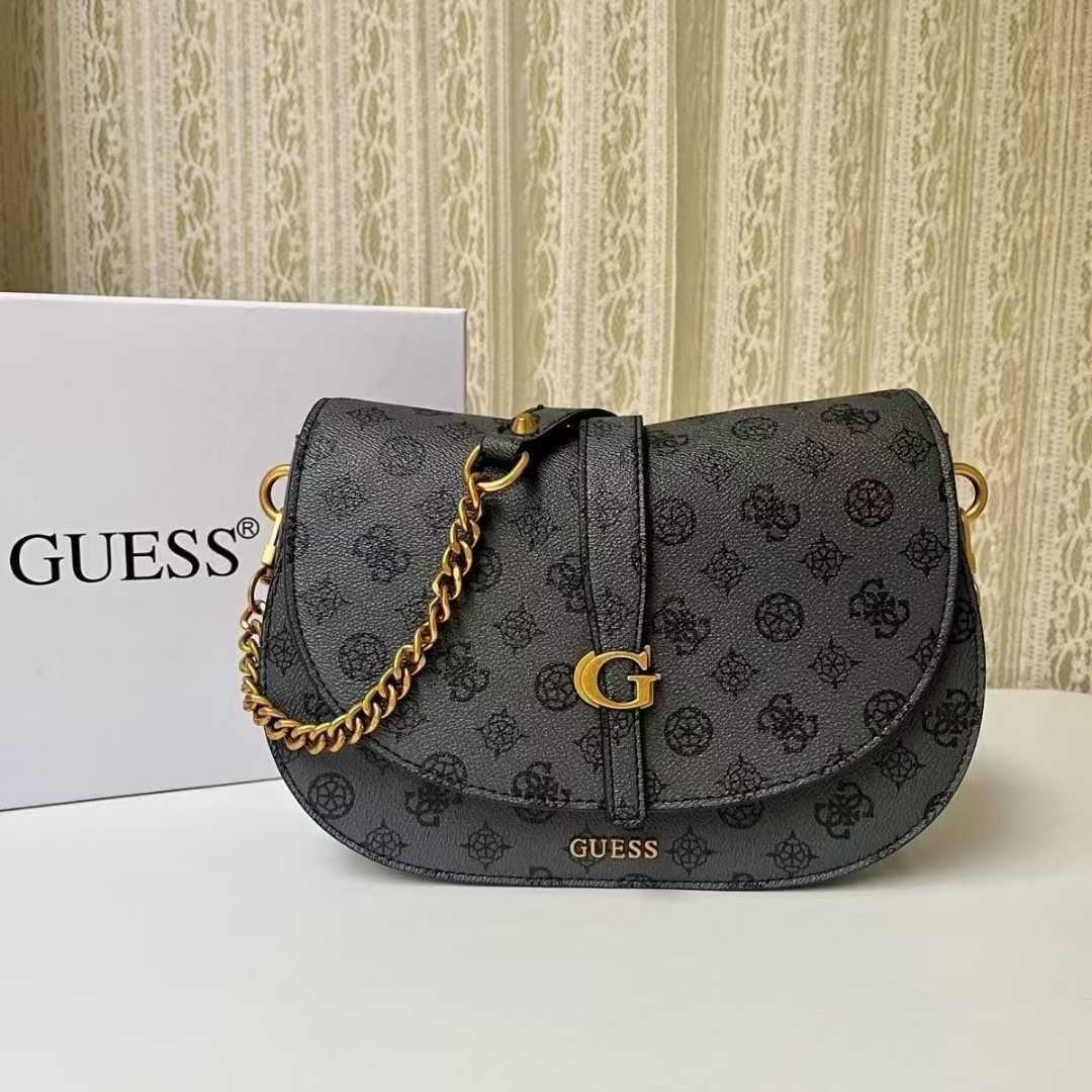 Gues* - Kuba Mini Crossbody Flap XS Logo- CHARCOAL (NB)